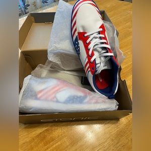 Etonic golf G-SOK 3.0 limited edition red, white, and blue. Never worn.